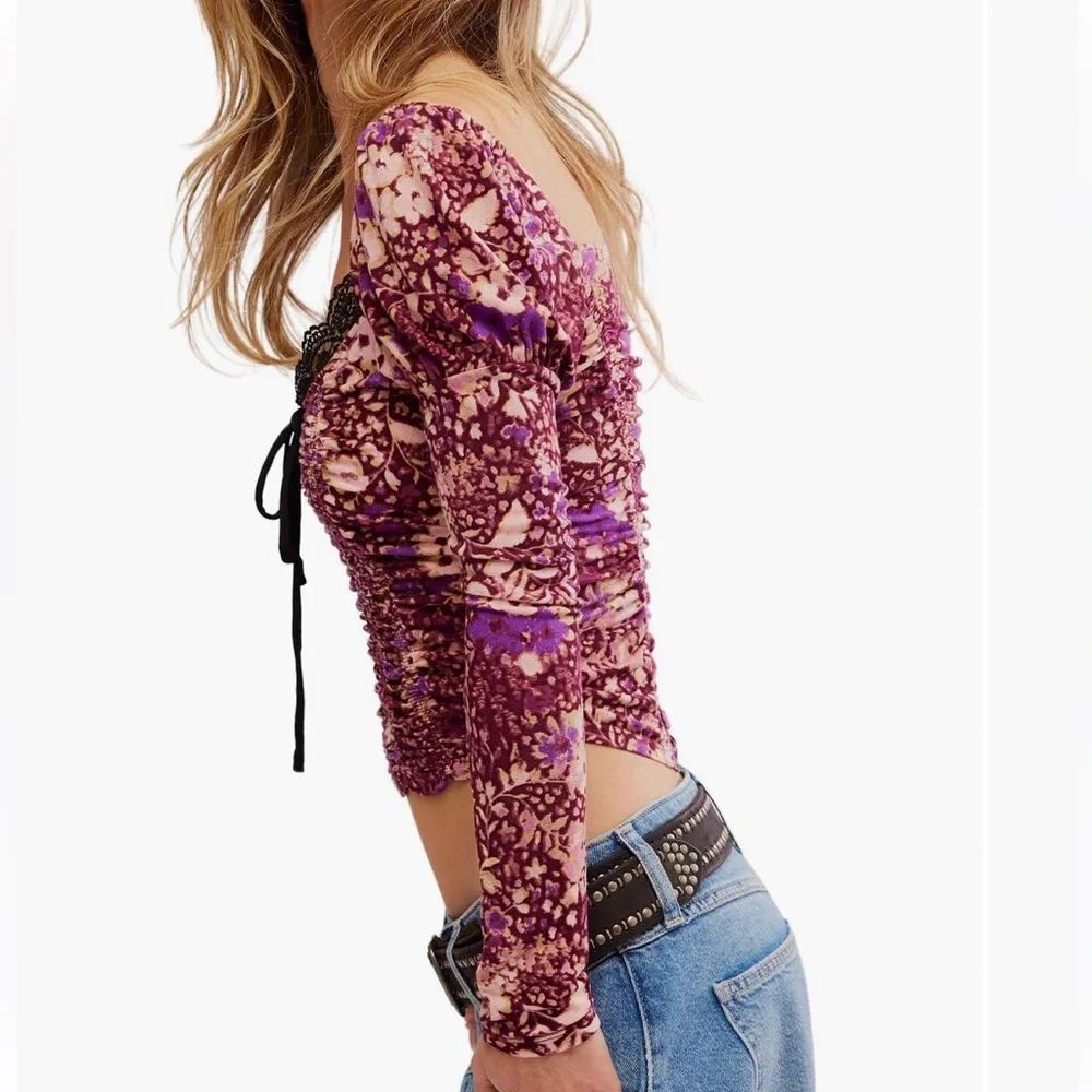 FREE PEOPLE LAYER IT ON ME LACE TRIM RUCHED TOP MEDIUM BLACK FUSCIA FLORAL